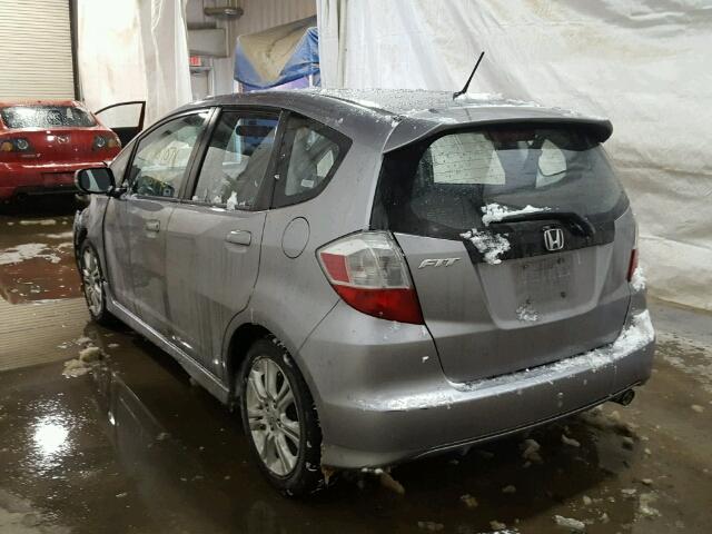 JHMGE88409S003258 - 2009 HONDA FIT SPORT GRAY photo 3