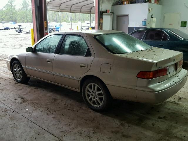 JT2BF28K210331861 - 2001 TOYOTA CAMRY LE 棕色 照片 3