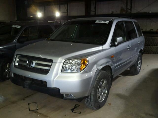 5FNYF28478B018870 - 2008 HONDA PILOT EX SILVER photo 2