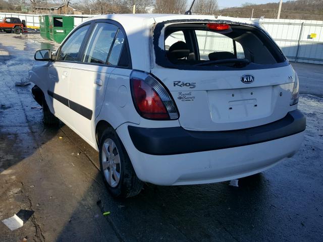 KNADE163686301114 - 2008 KIA RIO 5 SX WHITE photo 3