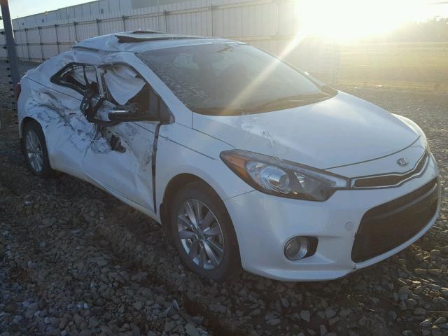 KNAFX6A84G5577878 - 2016 KIA FORTE EX WHITE photo 1