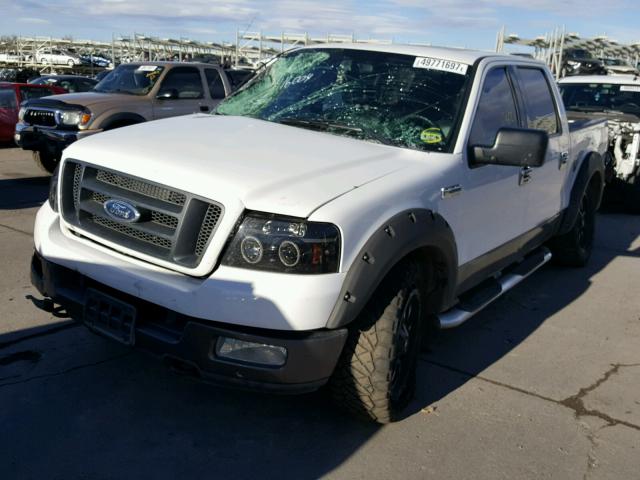 1FTPW14544KC52286 - 2004 FORD F150 SUPER WHITE photo 2