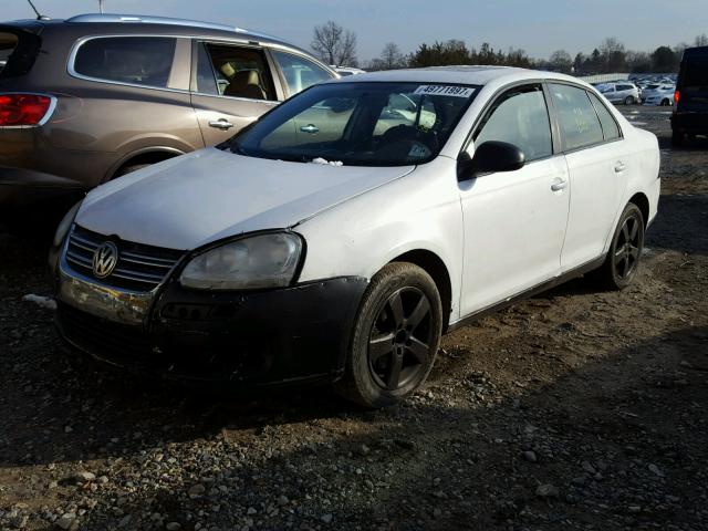 3VWRZ71K89M175335 - 2009 VOLKSWAGEN JETTA SE BLACK photo 2