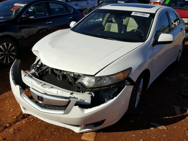 JH4CU266X9C004933 - 2009 ACURA TSX WHITE photo 2