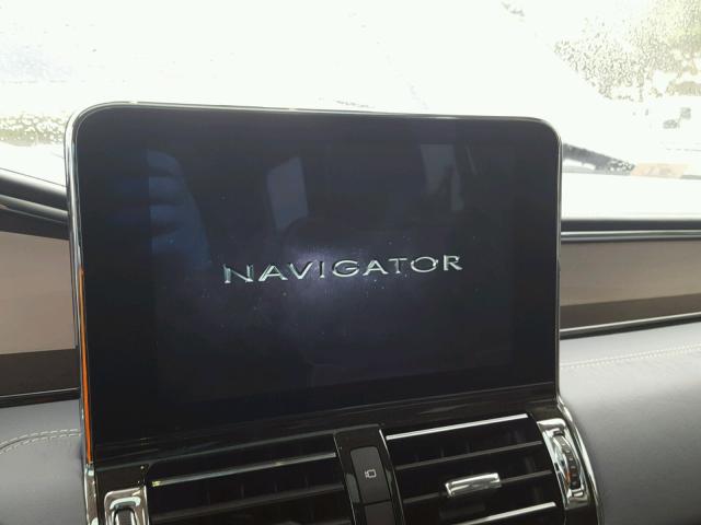 5LMJJ2TT4JEL02424 - 2018 LINCOLN NAVIGATOR Көк фото 9
