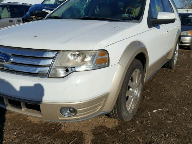 1FMDK08W88GA26218 - 2008 FORD TAURUS X E WHITE photo 9