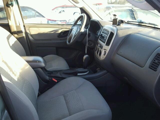 1FMYU03147KA26719 - 2007 FORD ESCAPE XLT GRAY photo 5