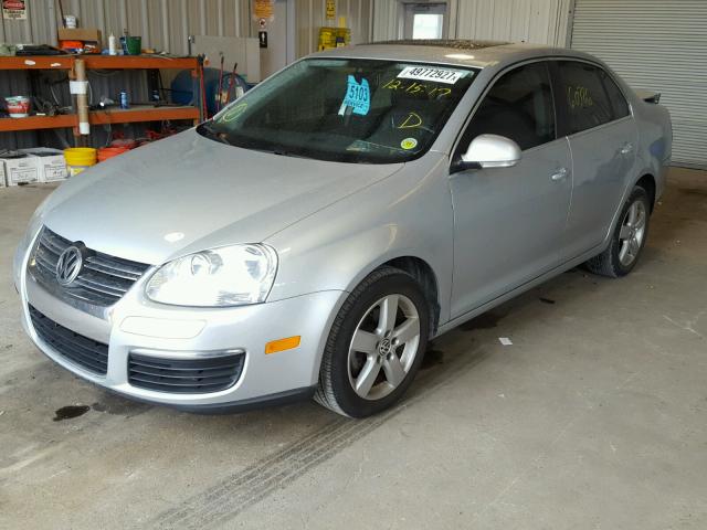 3VWRZ71K39M022572 - 2009 VOLKSWAGEN JETTA SE SILVER photo 2