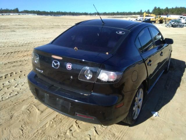 JM1BK323281857583 - 2008 MAZDA 3 S BLACK photo 4