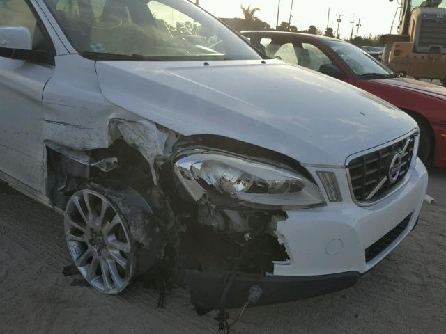 YV4992DZ5A2032284 - 2010 VOLVO XC60 T6 WHITE photo 9