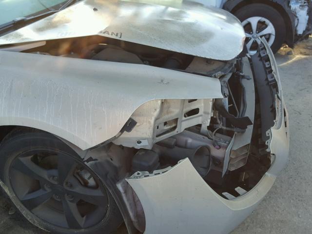 1G1ZC5E07CF263794 - 2012 CHEVROLET MALIBU 1LT 金色 照片 9