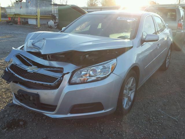 1G11C5SA4DF138246 - 2013 CHEVROLET MALIBU 1LT SILVER photo 2