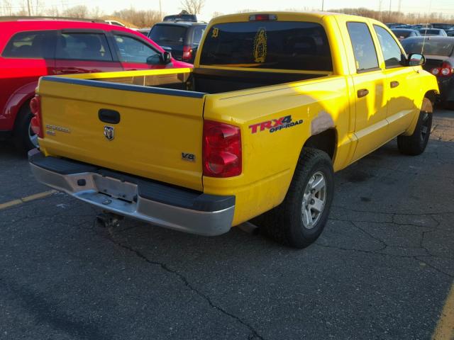 1D7HW48N56S527799 - 2006 DODGE DAKOTA QUA YELLOW photo 4