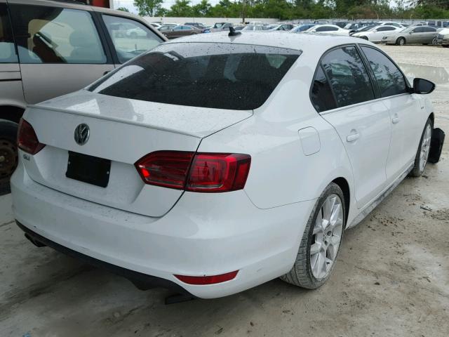 3VW4S7AJ8EM275435 - 2014 VOLKSWAGEN JETTA GLI WHITE photo 4