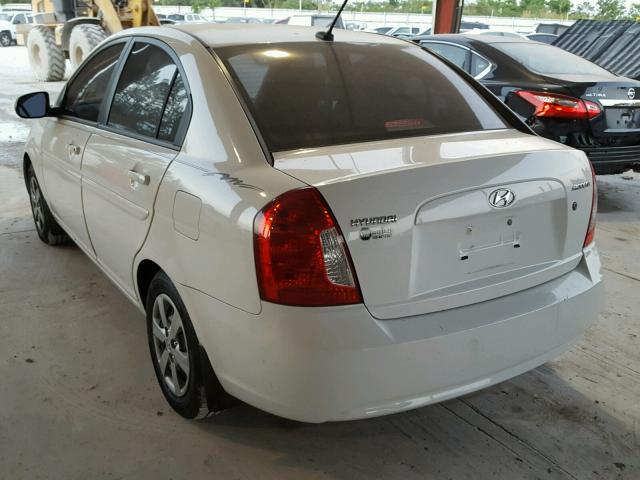 KMHCN4AC2BU619916 - 2011 HYUNDAI ACCENT GLS WHITE photo 3