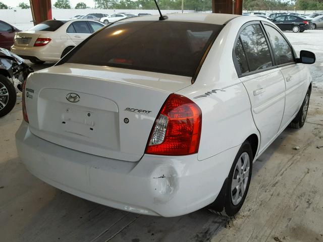 KMHCN4AC2BU619916 - 2011 HYUNDAI ACCENT GLS WHITE photo 4