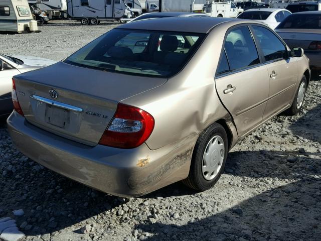 JTDBE32K620134234 - 2002 TOYOTA CAMRY LE GOLD photo 4