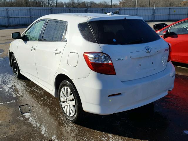 2T1KU40E39C185986 - 2009 TOYOTA COROLLA MA WHITE photo 3