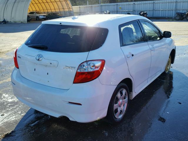 2T1KU40E39C185986 - 2009 TOYOTA COROLLA MA WHITE photo 4