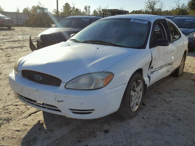 1FAFP53U57A133736 - 2007 FORD TAURUS SE WHITE photo 2