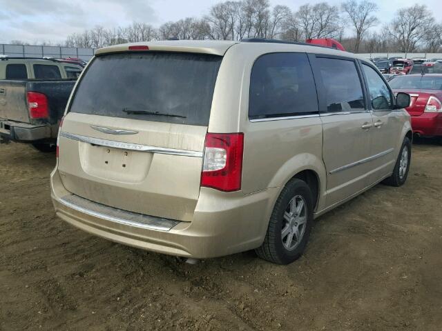 2A4RR5DG5BR669370 - 2011 CHRYSLER TOWN & COU TAN photo 4