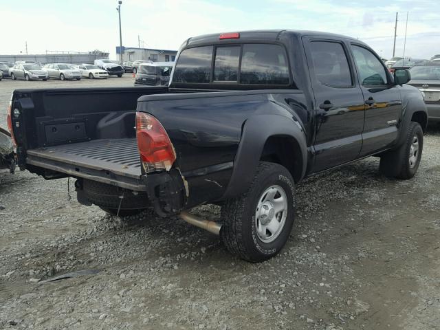 5TFJX4GN7DX016136 - 2013 TOYOTA TACOMA DOU BLACK photo 4