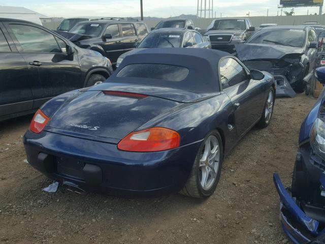 WP0CB2981YU662296 - 2000 PORSCHE BOXSTER S BLUE photo 4