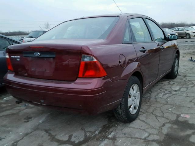 1FAFP34N47W325342 - 2007 FORD FOCUS ZX4 MAROON photo 4