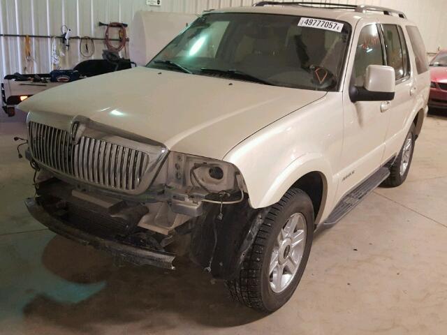 5LMEU88H85ZJ31854 - 2005 LINCOLN AVIATOR 米色 照片 2