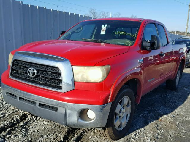 5TFRV54168X039994 - 2008 TOYOTA TUNDRA DOU RED photo 2