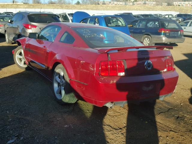 1ZVFT82H175363985 - 2007 FORD MUSTANG GT RED photo 3