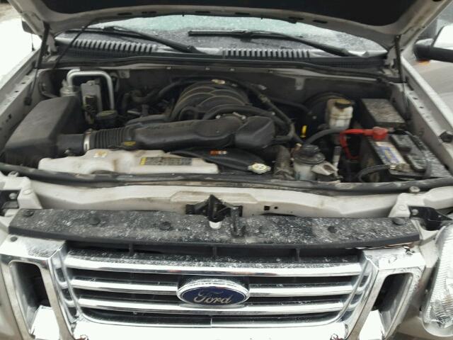 1FMEU53848UA95171 - 2008 FORD EXPLORER S SILVER photo 7