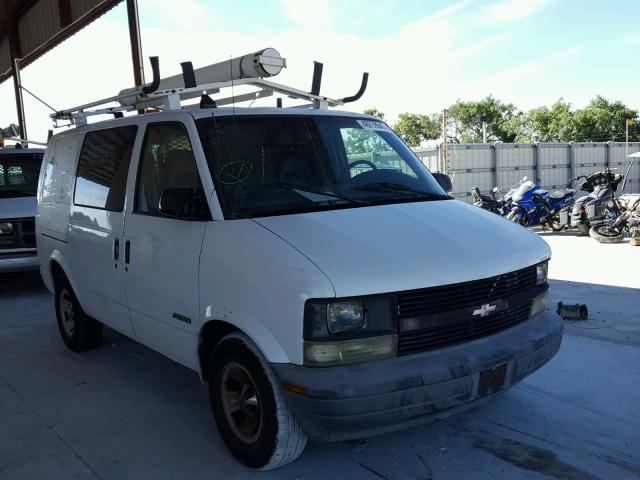 1GCDM19W11B148067 - 2001 CHEVROLET ASTRO WHITE photo 1