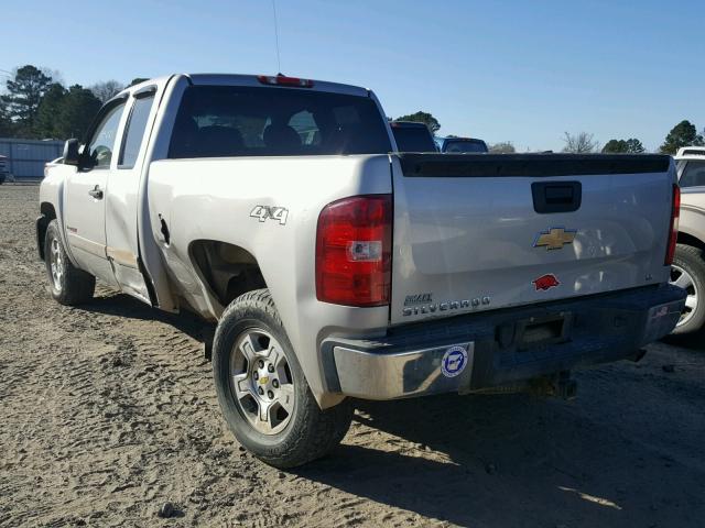 2GCFK19Y781255716 - 2008 CHEVROLET SILVERADO SILVER photo 3