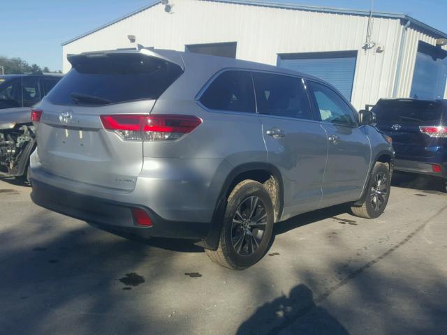 5TDBZRFH8JS814654 - 2018 TOYOTA HIGHLANDER SILVER photo 4