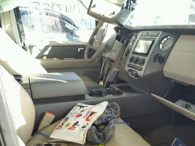 1FMFU15528LA54639 - 2008 FORD EXPEDITION GRAY photo 5