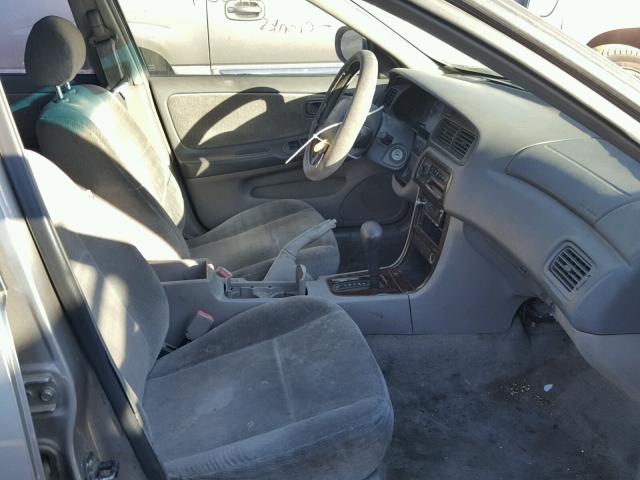 1N4DL01D2YC165638 - 2000 NISSAN ALTIMA XE GRAY photo 5