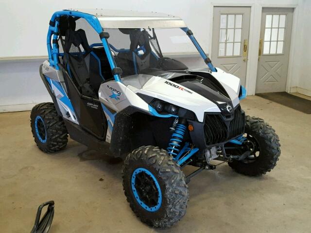 3JBPDAR24GJ000818 - 2016 CAN-AM MAVERICK 1 BLUE photo 1