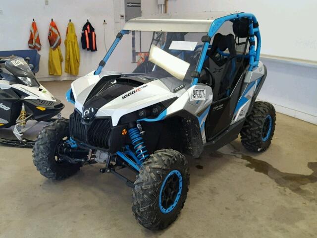 3JBPDAR24GJ000818 - 2016 CAN-AM MAVERICK 1 BLUE photo 2