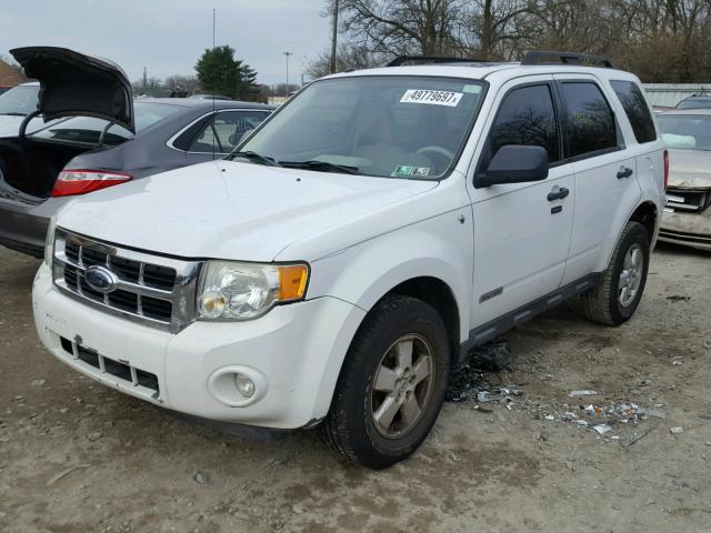 1FMCU931X8KB35184 - 2008 FORD ESCAPE XLT WHITE photo 2