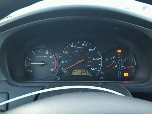 5FNRL18674B080093 - 2004 HONDA ODYSSEY EX GRAY photo 8