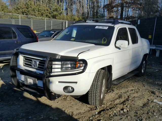 2HJYK165X6H527842 - 2006 HONDA RIDGELINE WHITE photo 2