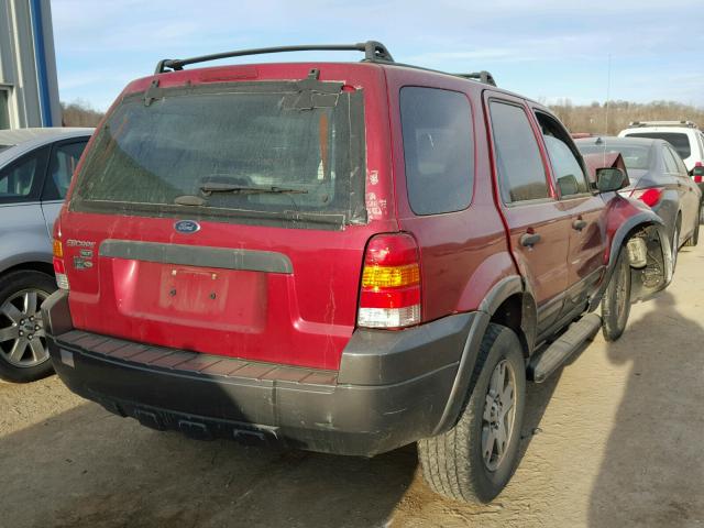 1FMCU03145KA22788 - 2005 FORD ESCAPE XLT RED photo 4