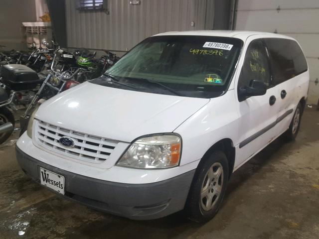 2FTZA54646BA64369 - 2006 FORD FREESTAR WHITE photo 2