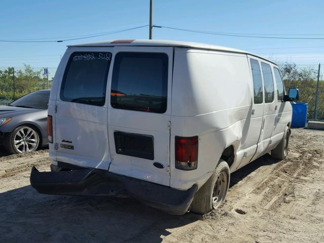 1FTRE14W25HA25052 - 2005 FORD ECONOLINE WHITE photo 4