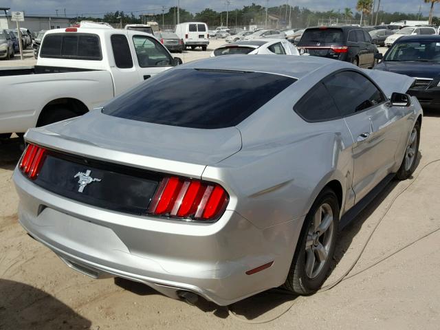 1FA6P8AM6G5245166 - 2016 FORD MUSTANG GRAY photo 4