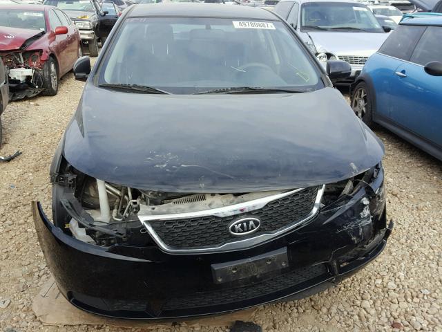 KNAFU4A24C5628878 - 2012 KIA FORTE EX BLACK photo 9