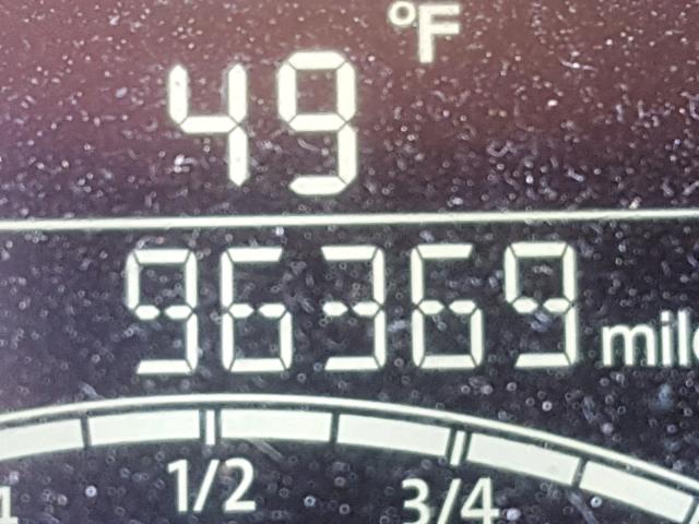 3VW2K7AJXBM305960 - 2011 VOLKSWAGEN JETTA BASE WHITE photo 8