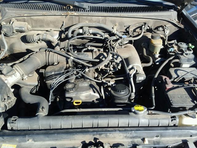 4TANL42N7XZ551881 - 1999 TOYOTA TACOMA BLACK photo 7