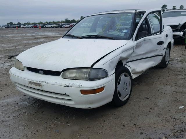 1Y1SK5265VZ458200 - 1997 GEO PRIZM BASE WHITE photo 2